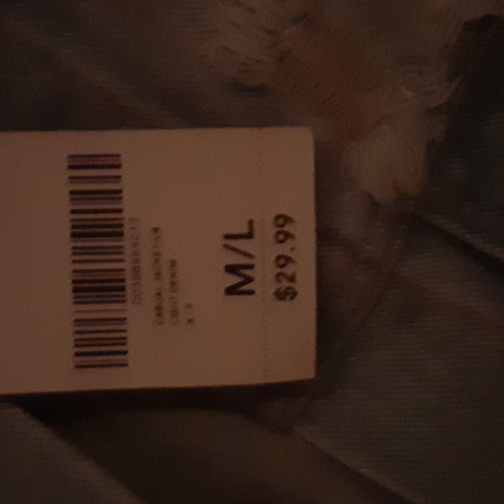 Ripped - Picture 2 of 2